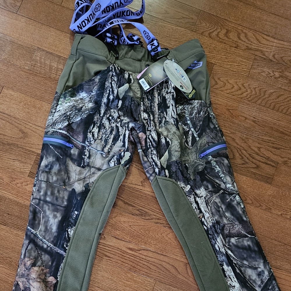 Brand new woman's hunting pants